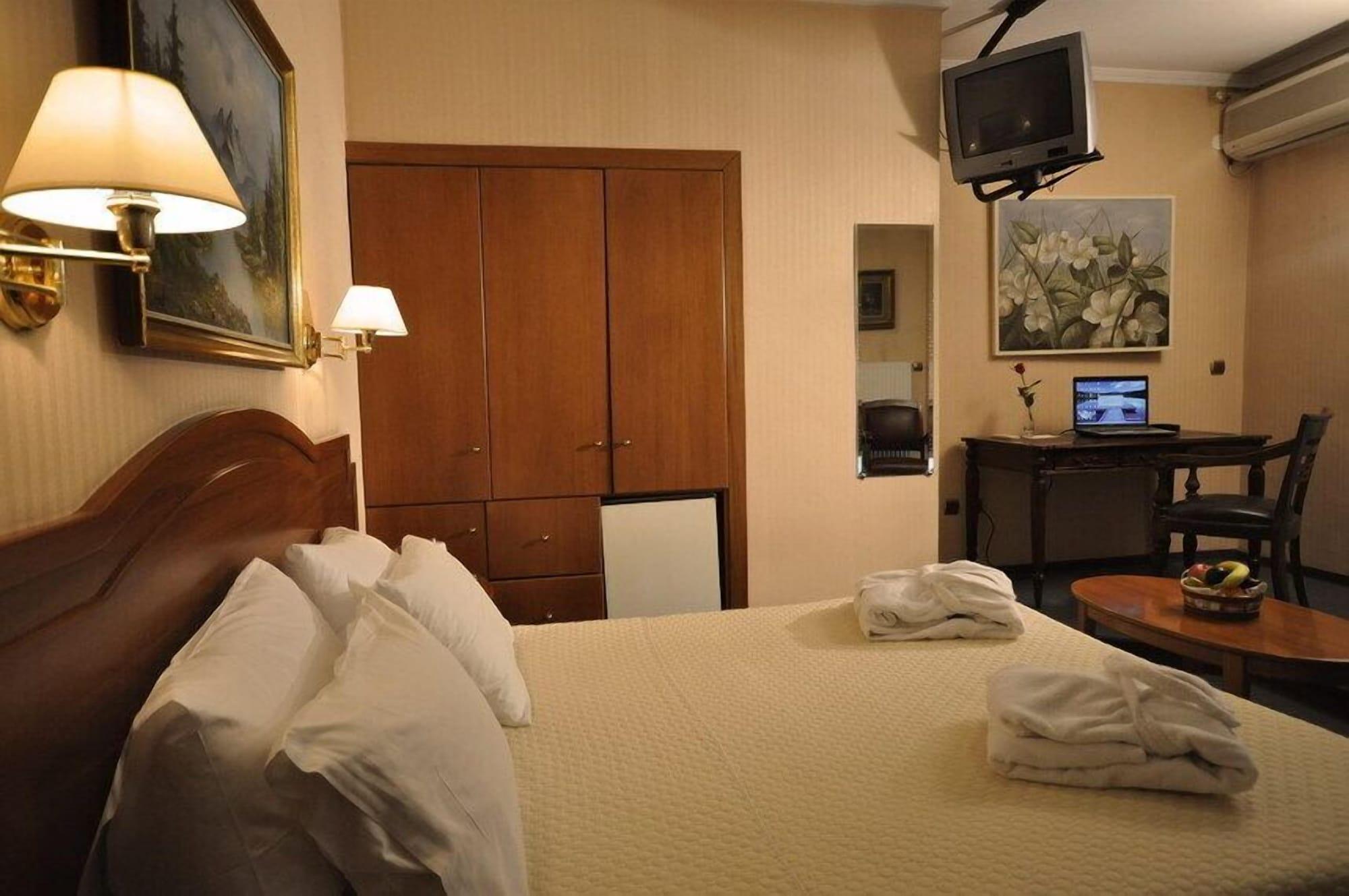 Vergina Hotel Tesalonika Bagian luar foto