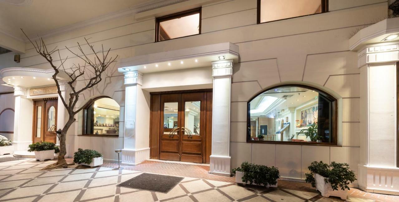 Vergina Hotel Tesalonika Bagian luar foto